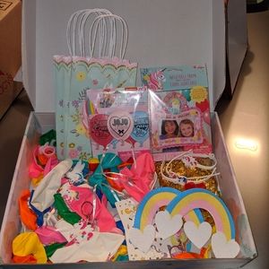 JoJo party decorations